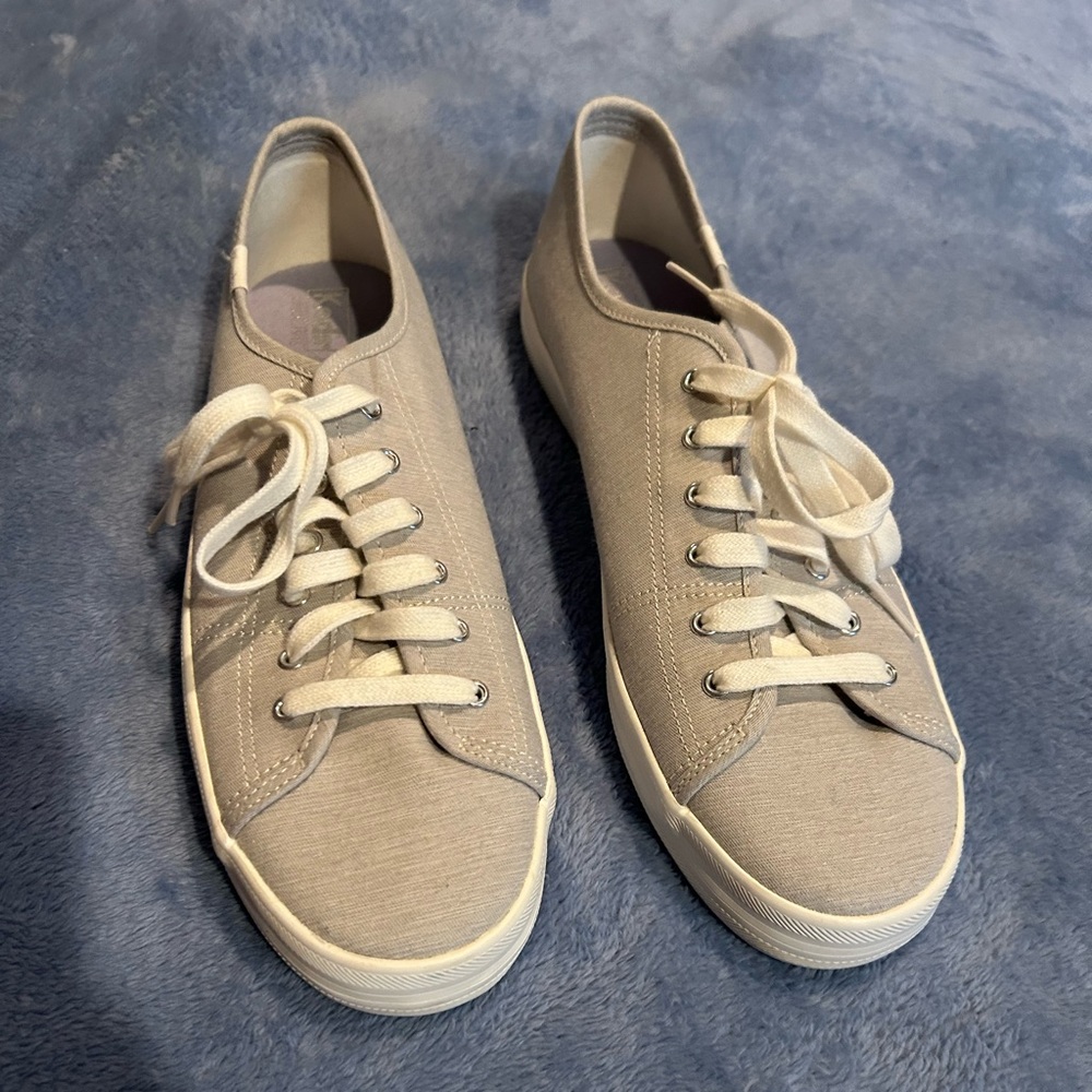 Keds Light Gray Canvas Lace Ups